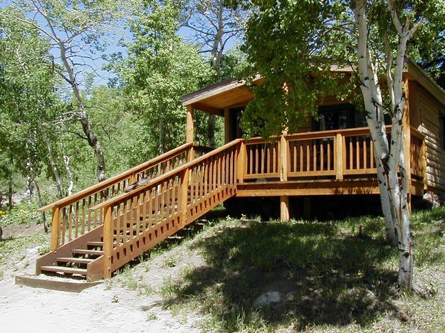 Half Moon Lake Resort Cabin. Photo by Pinedale Online.