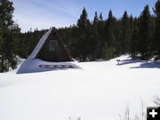 Elkhart Park Visitors Hut. Photo by Alan Svalberg.