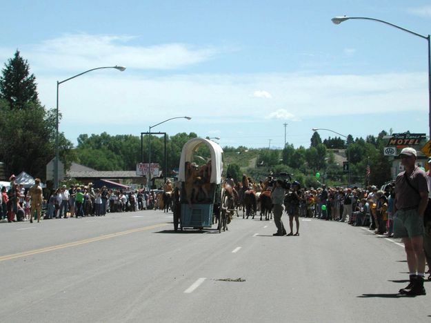 Large Crowd. Photo by Pinedale Online.