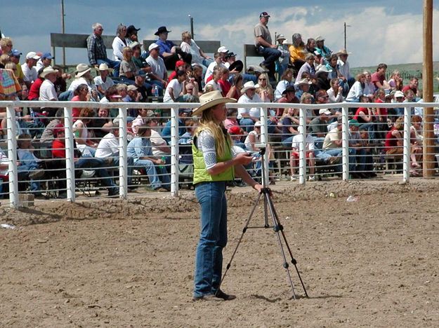 Keeping Time. Photo by Pinedale Online.