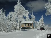 Warming Hut. Photo by Pinedale Online.