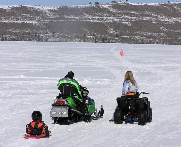 Family fun. Photo by Pinedale Online.