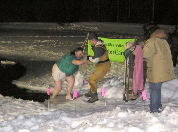 Joyce took the Plunge. Photo by Pinedale Online.