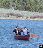 Fun on the lake. Photo by Pinedale Online.