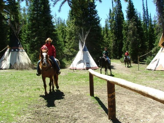 Womens Retreat. Photo by Green River Outfitters.