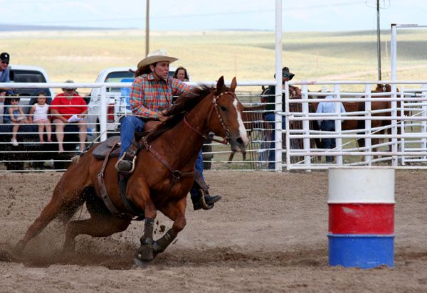 Barrel Racer - Jody Fear. Photo by Pinedale Online.