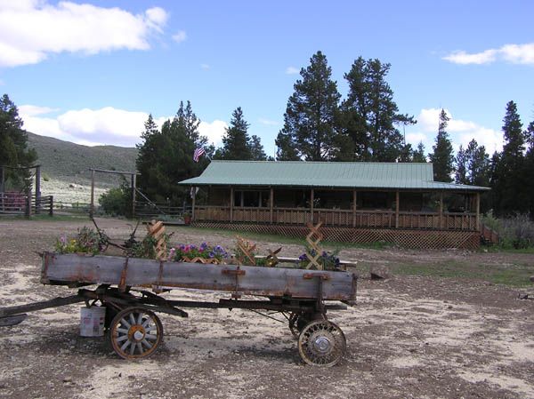 Hidden Heart Lodge. Photo by Pinedale Online.