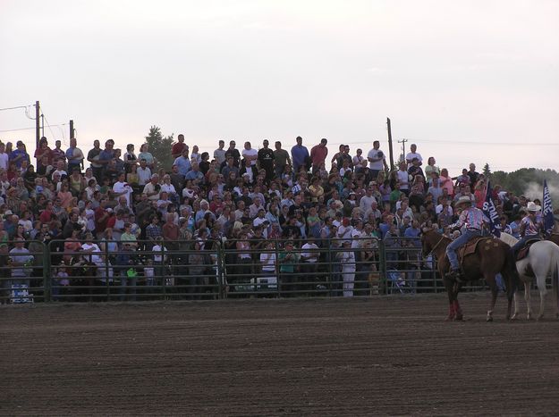 Large Crowd. Photo by Pinedale Online.