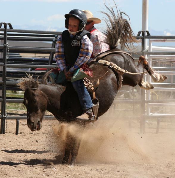 Bareback Riding. Photo by Clint Gilchrist, Pinedale Online.