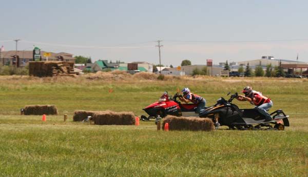 Close at the finish. Photo by Clint Gilchrist, Pinedale Online.