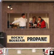 Singing National Anthem. Photo by Pinedale Online.