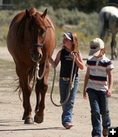 Helping Hand. Photo by Pinedale Online.