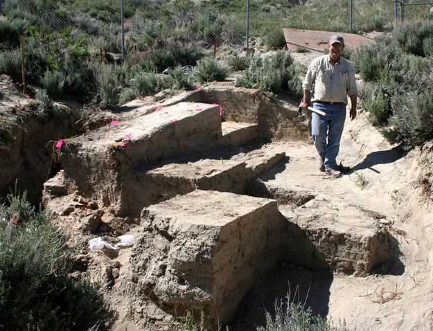 Sam and his Site. Photo by Pinedale Online.