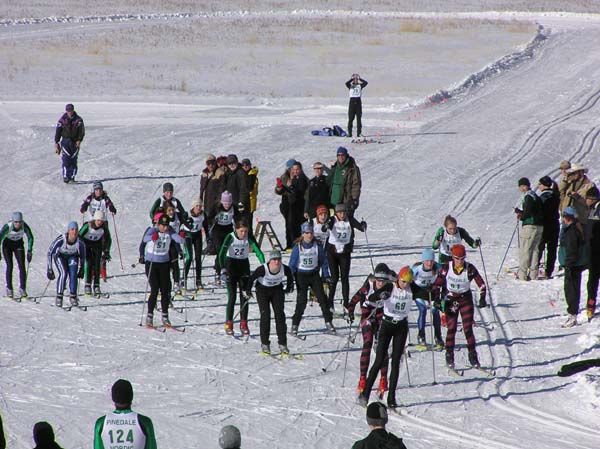 Girls Relay. Photo by Dawn Ballou, Pinedale Online.