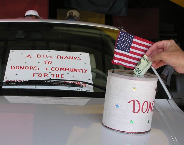 BBQ Donation. Photo by Dawn Ballou, Pinedale Online.