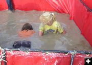 Getting Clean. Photo by Dawn Ballou, Pinedale Online.