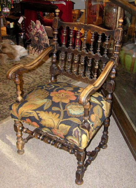 Antique Chair. Photo by Dawn Ballou, Pinedale Online.