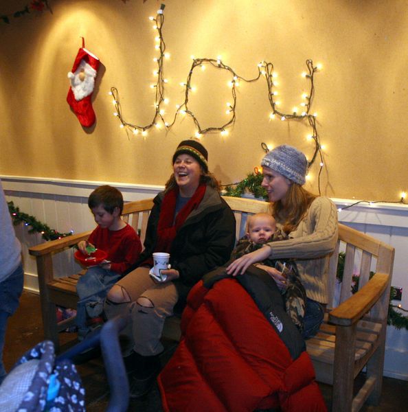 Fun at the Library. Photo by Pam McCulloch, Pinedale Online.