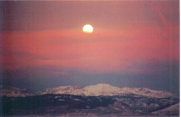 Moon Rise over the Winds. Photo by Scott Almdale.