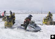 Around the turn. Photo by Dawn Ballou, Pinedale Online.