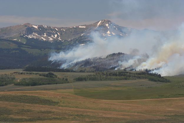 S Horse Back Burn. Photo by Clint Gilchrist, Pinedale Online.