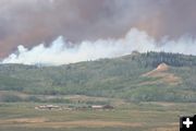 Fire moves toward home. Photo by Clint Gilchrist, Pinedale Online.