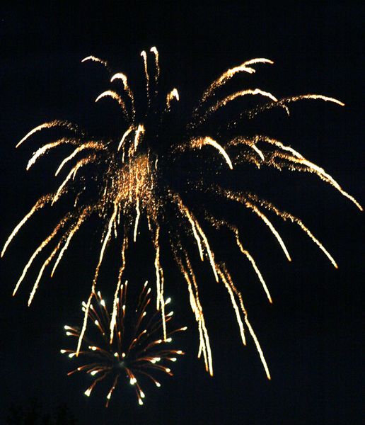 Fireworks. Photo by Pam McCulloch, Pinedale Online.