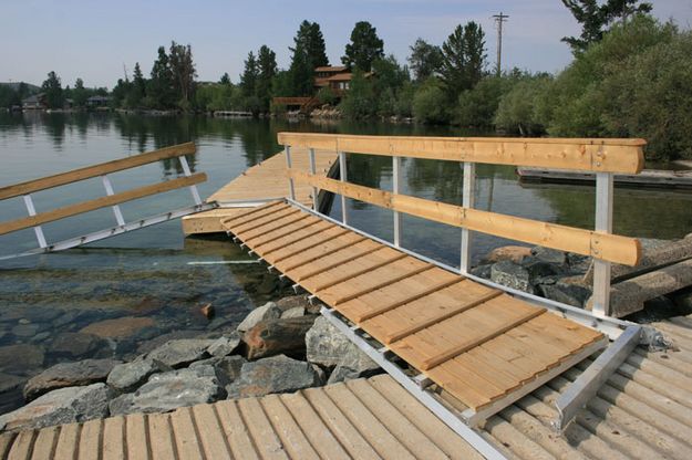 Lower Fremont boat ramp. Photo by Dawn Ballou, Pinedale Online.