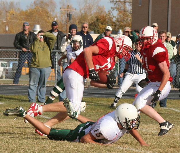 Interception. Photo by Clint Gilchrist, Pinedale Online.