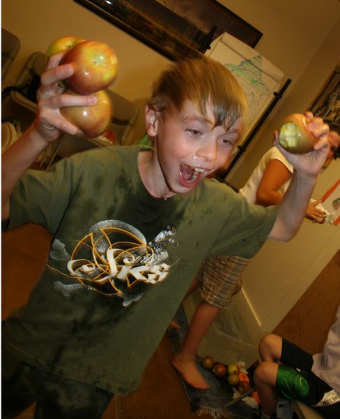 Bobbing for Apples. Photo by Pam McCulloch.