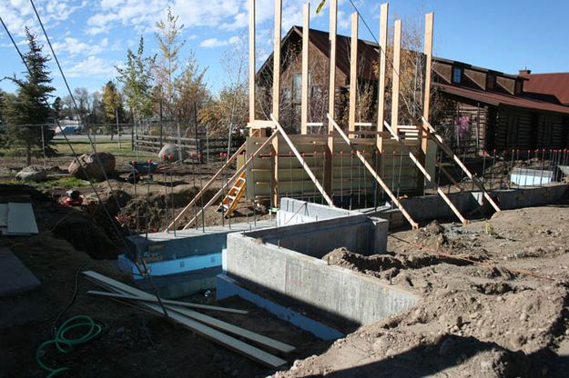 New library construction. Photo by Dawn Ballou, Pinedale Online.