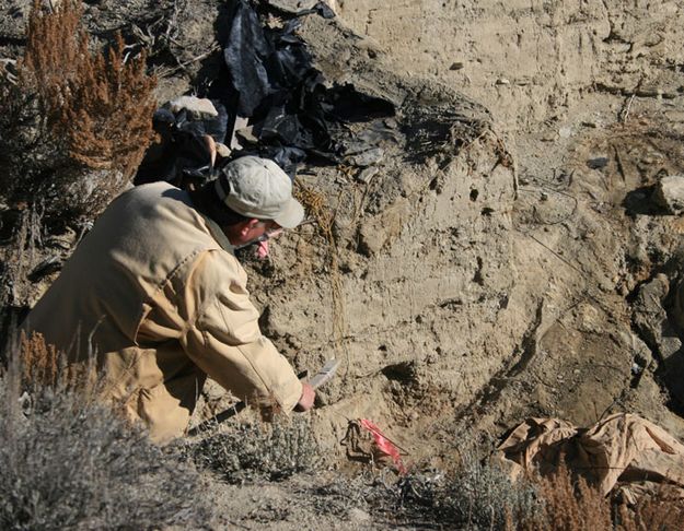 Dig site. Photo by Dawn Ballou, Pinedale Online.