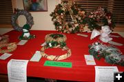 Silent Wreath auction. Photo by Dawn Ballou, Pinedale Online.