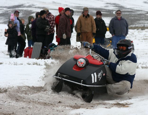 Tight Corner. Photo by Clint Gilchrist, Pinedale Online.