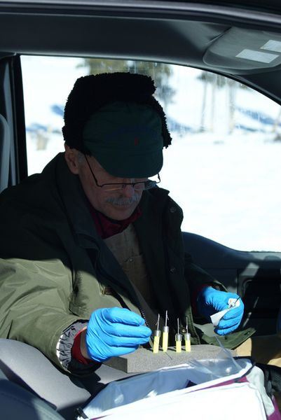 Preparing darts. Photo by Cat Urbigkit.