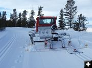 Setting Track. Photo by Pinedale Ski Education Foundation.