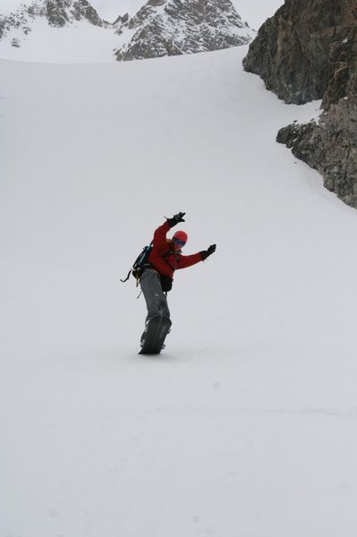 Jeramie snowboarding on Gannett. Photo by Cris Weydeveld.