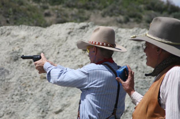 Timing Shot. Photo by Pamela McCulloch, Pinedale Online.