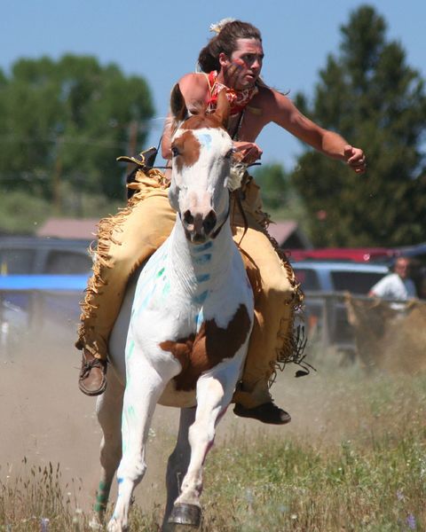 Horse Race. Photo by Pinedale Online.