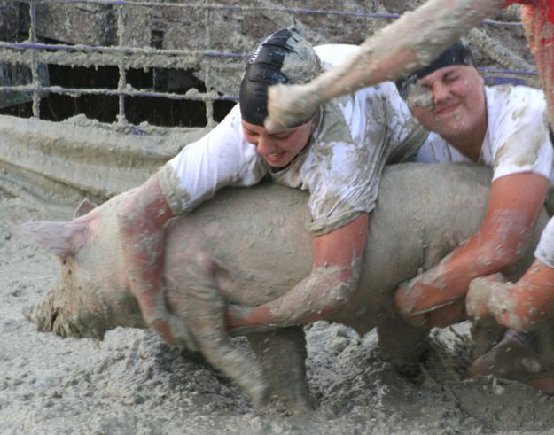 Sink or Swim in the Mud. Photo by Dawn Ballou, Pinedale Online.