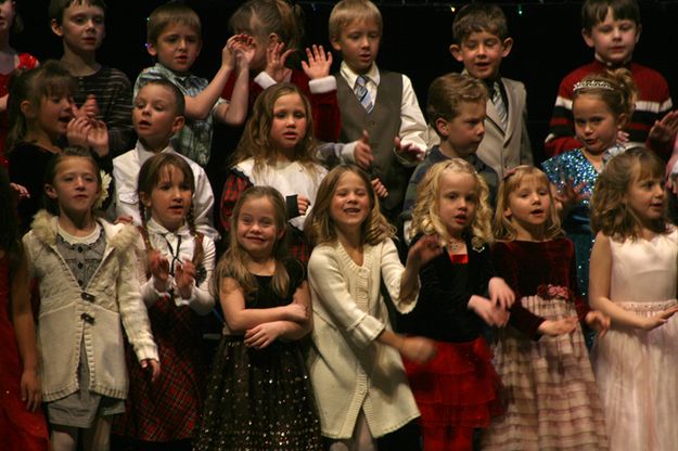 Smiling 1st Graders. Photo by Pam McCulloch, Pinedale Online.