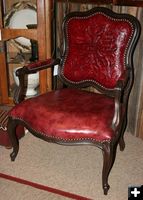 Red Leather Chair. Photo by Dawn Ballou, Pinedale Online.