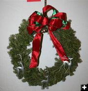 Sublette Center Wreath. Photo by Dawn Ballou, Pinedale Online.