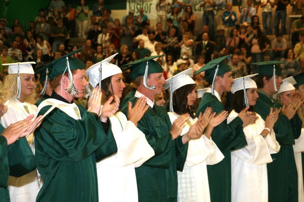 Standing Ovation. Photo by Pam McCulloch, Pinedale Online.