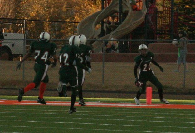 1st Touchdown. Photo by Dawn Ballou, Pinedale Online.