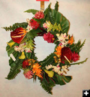 Hawaiian Wreath. Photo by Dawn Ballou, Pinedale Online.