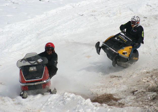 290 and 72 in the turn. Photo by Dawn Ballou, Pinedale Online.