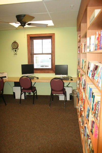 Computer Room. Photo by Dawn Ballou, Pinedale Online.