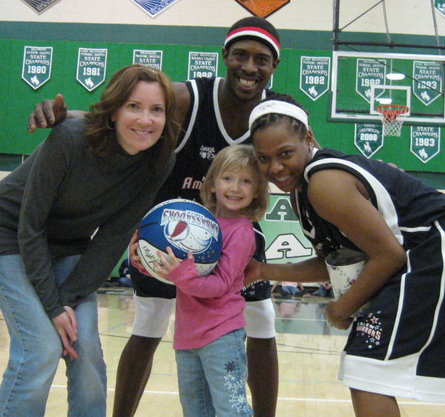 Ball Raffle. Photo by Mindi Crabb.