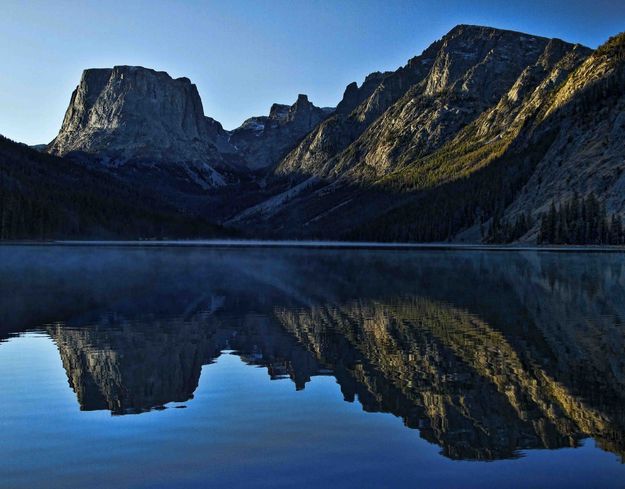 Green River Lakes. Photo by Dave Bell.